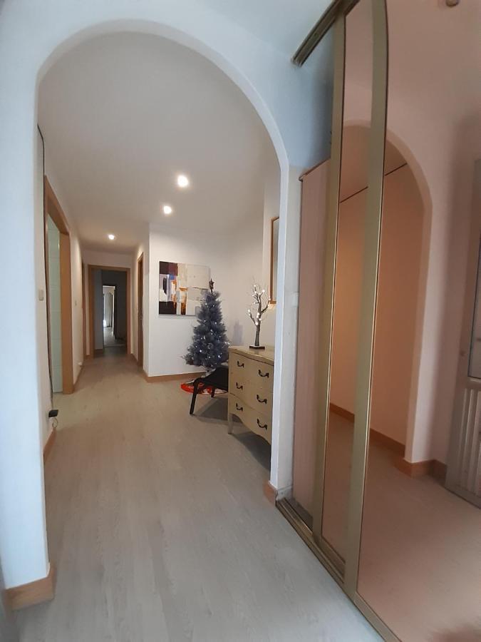 Moderno Y Centrico Apartamento En Vigo Apartment Ngoại thất bức ảnh